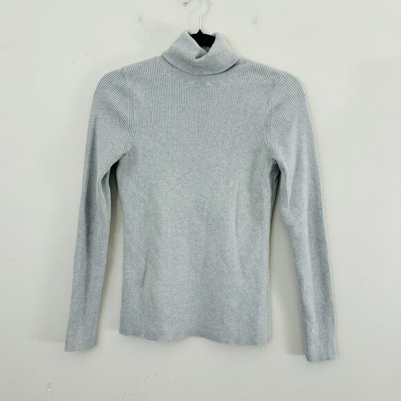 Ann Taylor Tops - Ann Taylor Gray Ribbed Turtle Neck Long Sleeve Shirt Women’s Size Medium
